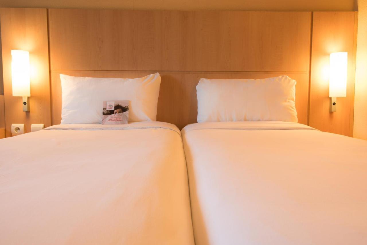 Ibis Oran Les Falaises Buitenkant foto