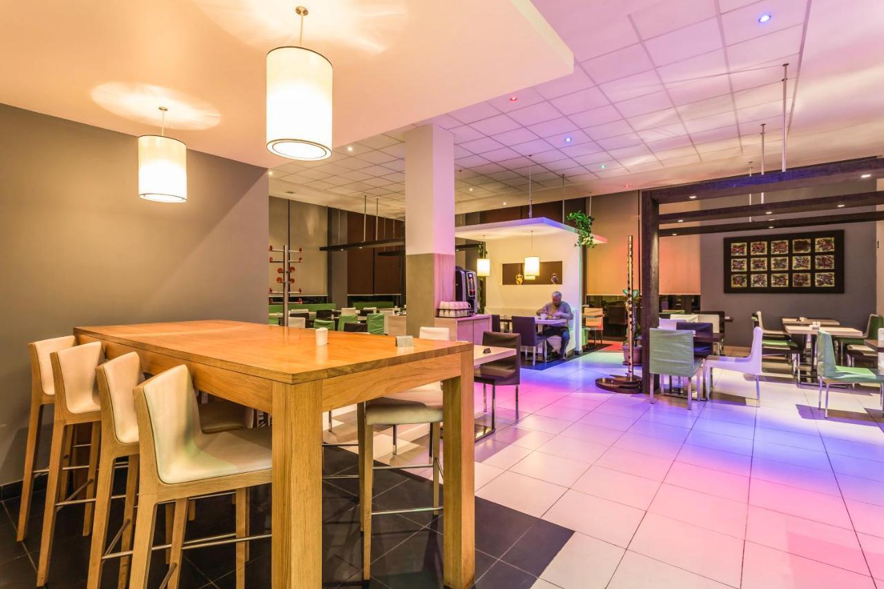 Ibis Oran Les Falaises Buitenkant foto