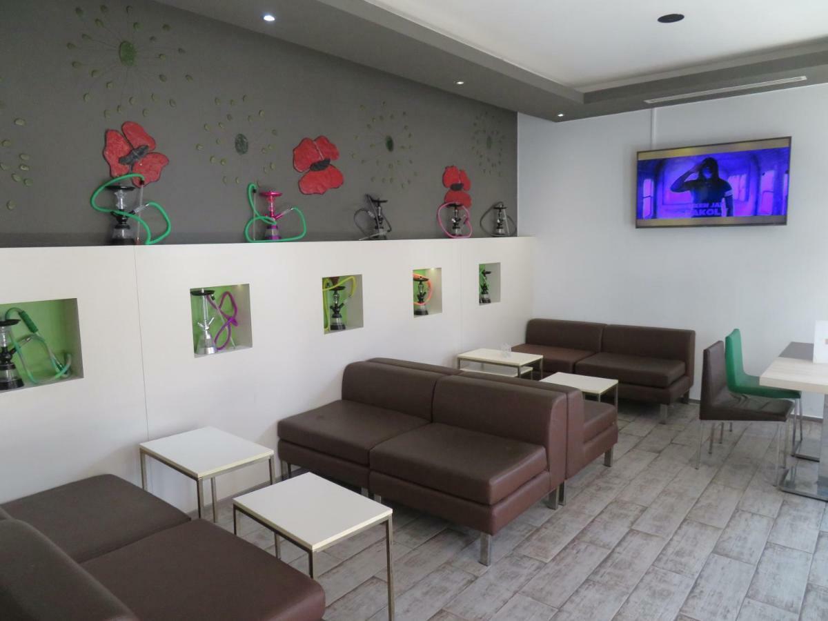 Ibis Oran Les Falaises Buitenkant foto